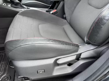 Foto van Toyota Corolla Touring Sports