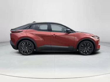 Foto van Toyota C-HR+