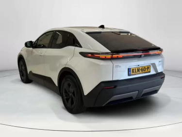 Foto van Toyota C-HR+