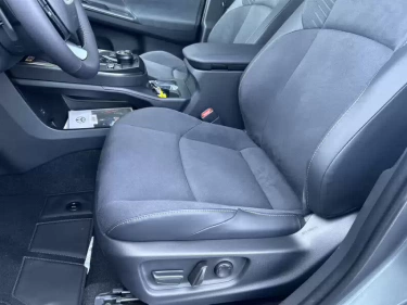 Foto van Toyota C-HR+