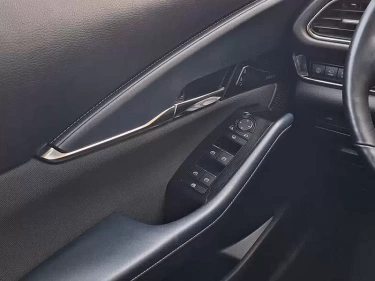 Foto van Mazda CX-30