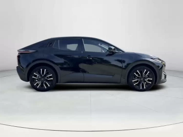 Foto van Toyota C-HR+