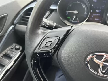 Foto van Toyota C-HR