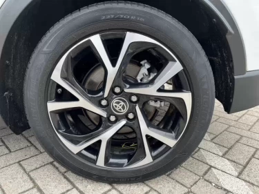 Foto van Toyota C-HR