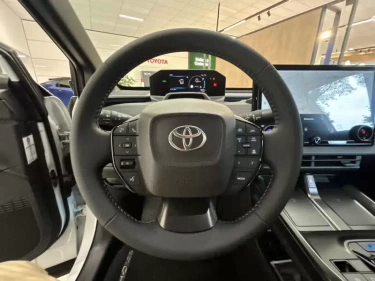 Foto van Toyota C-HR+