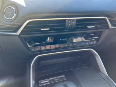 Foto van Mazda CX-60