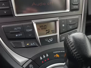 Foto van Toyota Verso-S
