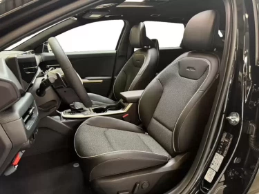 Foto van Kia K4