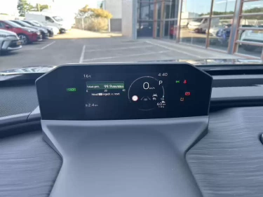 Foto van Toyota C-HR+