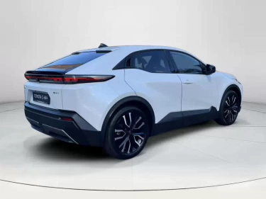Foto van Toyota C-HR+
