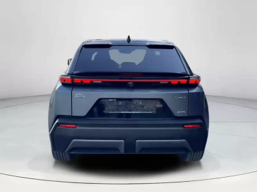 Foto van Toyota C-HR+