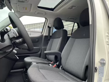 Foto van Hyundai INSTER