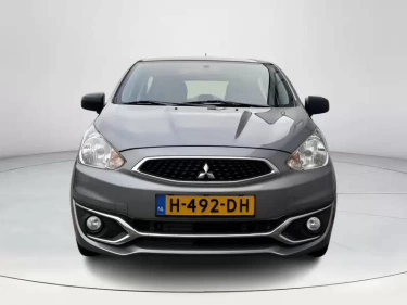 Foto van Mitsubishi Space Star