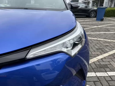 Foto van Toyota C-HR