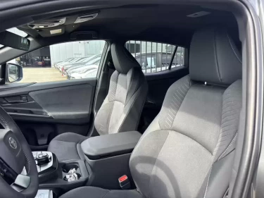 Foto van Toyota C-HR+