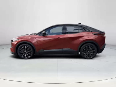 Foto van Toyota C-HR+