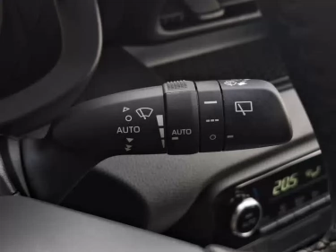 Foto van Mazda 2 Hybrid