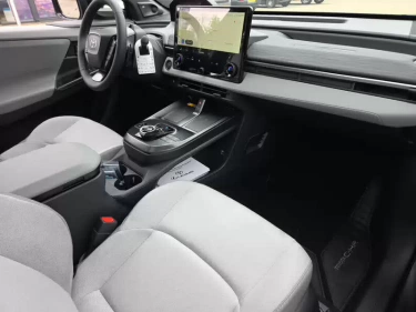 Foto van Toyota C-HR+