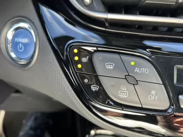 Foto van Toyota C-HR