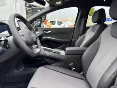 Foto van BYD DOLPHIN G DM-i