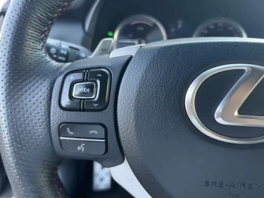 Foto van Lexus NX
