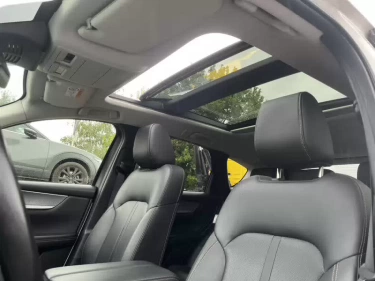 Foto van Mazda CX-60