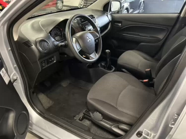 Foto van Mitsubishi Space Star