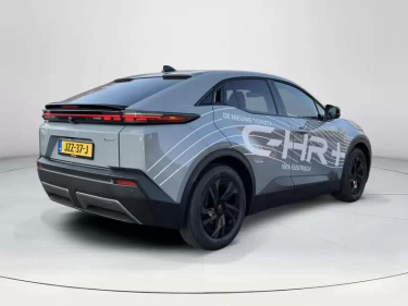 Foto van Toyota C-HR+