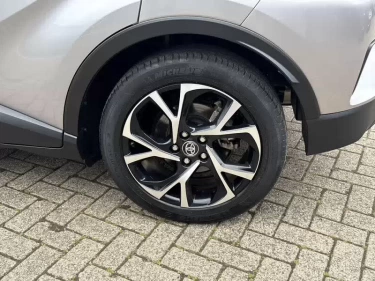 Foto van Toyota C-HR