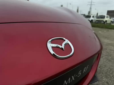 Foto van Mazda MX-5