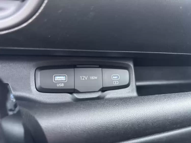 Foto van Hyundai INSTER
