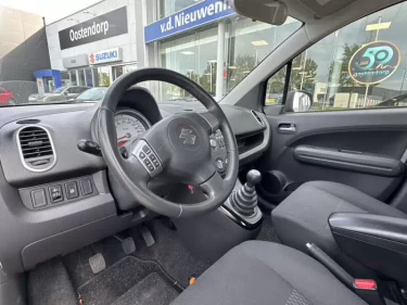 Foto van Suzuki Splash