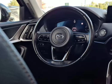 Foto van Mazda CX-60