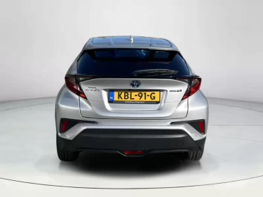 Foto van Toyota C-HR