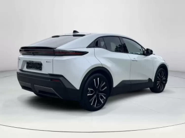 Foto van Toyota C-HR+