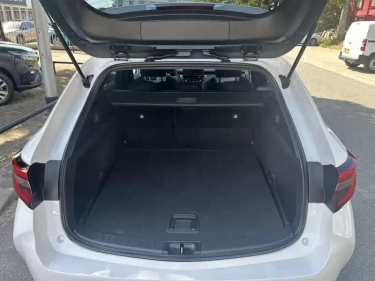 Foto van Toyota Corolla Touring Sports