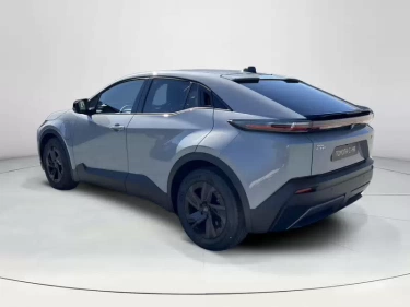 Foto van Toyota C-HR+