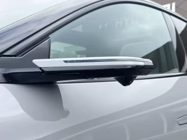 Foto van Mazda CX-6e