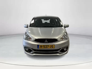 Foto van Mitsubishi Space Star