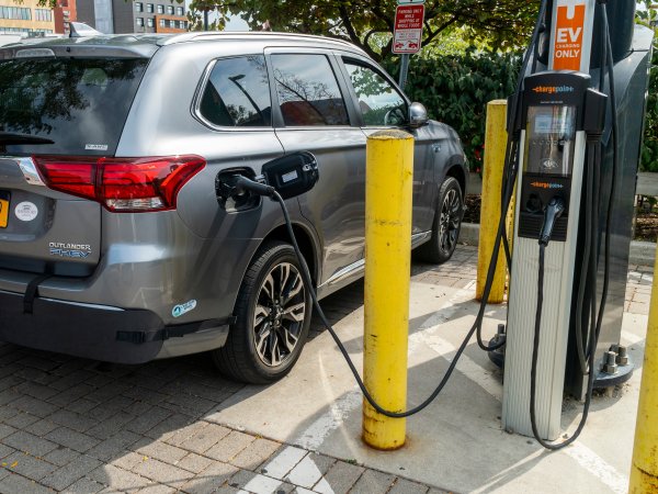 De beste hybride SUV occasions van 2023 - Oostendorp