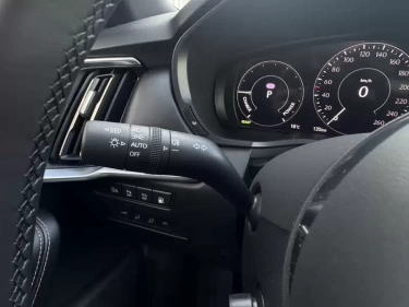 Foto van Mazda CX-60