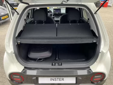 Foto van Hyundai INSTER