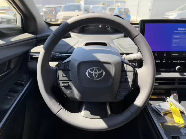 Foto van Toyota C-HR+