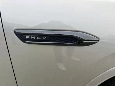 Foto van Mazda CX-60