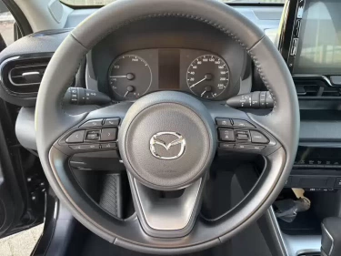 Foto van Mazda 2 Hybrid