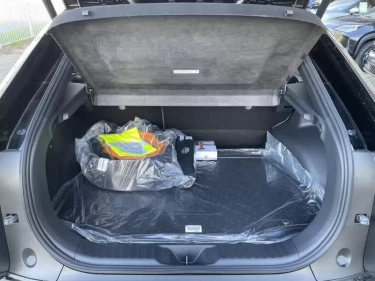 Foto van Toyota C-HR+