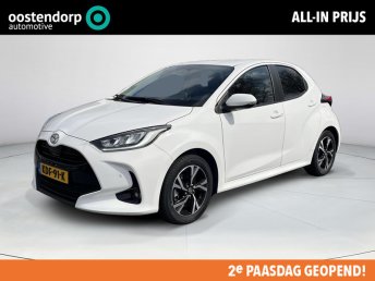 Toyota Yaris 1.5 Hybrid 115 Dynamic | Stoel- + stuurverwarming | Parkeersensoren | Carplay | LED koplampen occasion 2024
