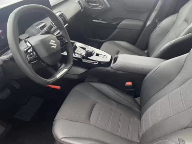 Foto van Suzuki e VITARA