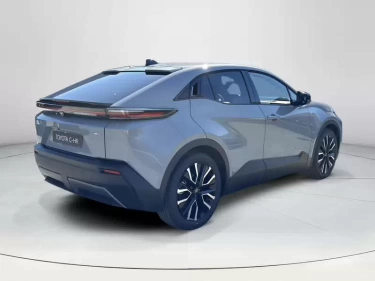 Foto van Toyota C-HR+