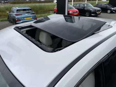 Foto van Mazda CX-60